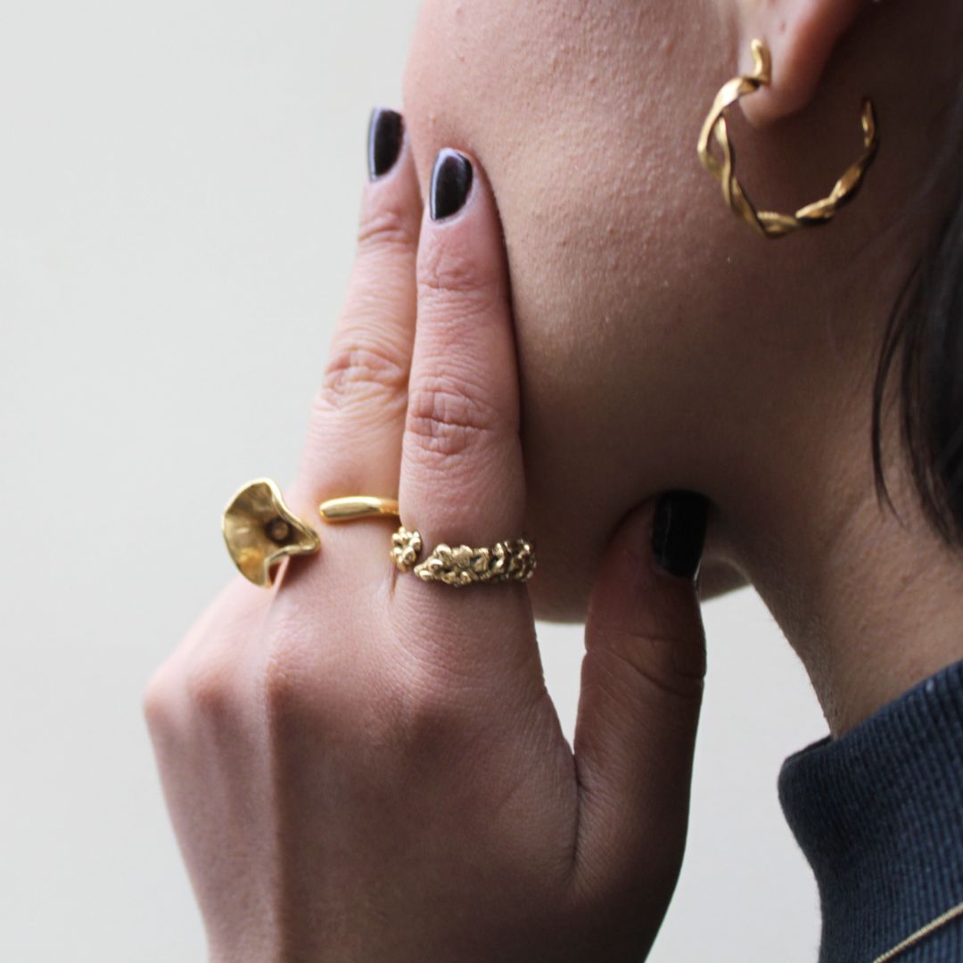 Anillo Anali